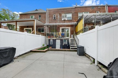 Welcome to 1804 Seminole Avenue, a beautifully maintained - photo 9