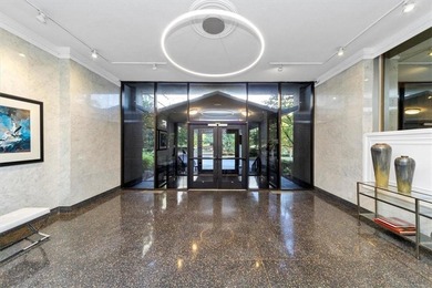 Walk to all Buckhead has to offer at this incredible rate. This