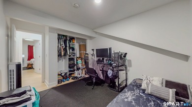 Beautifully updated 3-bedroom, 2-bath townhouse in the heart of - photo 29