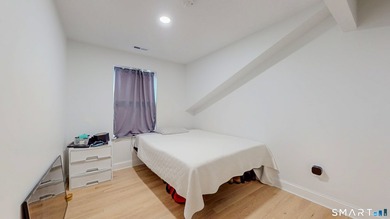 Beautifully updated 3-bedroom, 2-bath townhouse in the heart of - photo 30