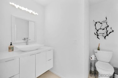 Prepare to be captivated by this exceptional, fully remodeled - photo 30
