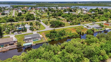 An exceptional opportunity to own a rare TRIPLE waterfront lot - photo 2