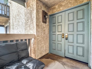 Welcome to Rose Terrace in Signal Hill! This spacious 2-bedroom - photo 2