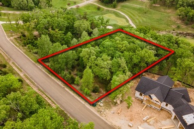 Experience luxury living in one of Missouri's premier golf - photo 3