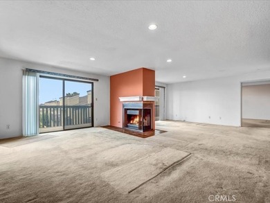 Welcome to Rose Terrace in Signal Hill! This spacious 2-bedroom - photo 6