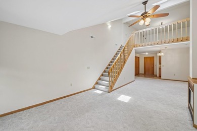 Welcome to this beautifully maintained and move in ready 3 - photo 10