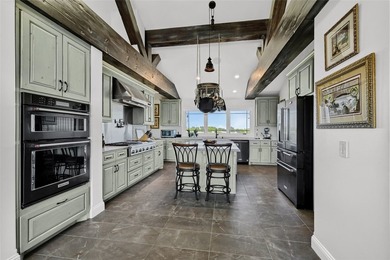 Experience the best of luxury country living on this exceptional - photo 14