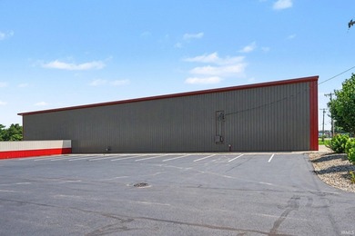One of the most beautiful commercial property in Elkhart - photo 4