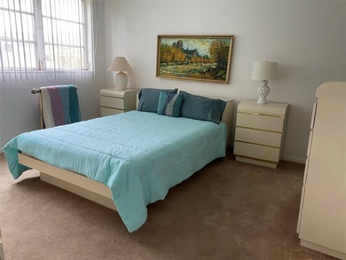 Fully furnished 2/2 with Par 3 golf course view. Over 55 Country - photo 12