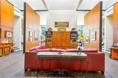 Architecturally significant Lake Vista home on desirable Swan - photo 14