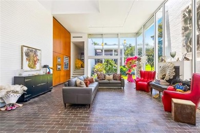 Architecturally significant Lake Vista home on desirable Swan - photo 17