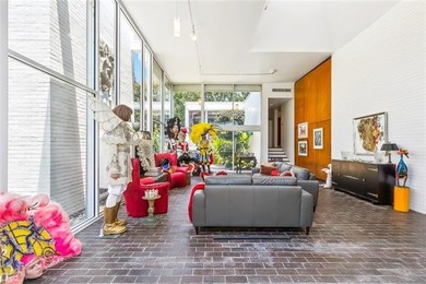 Architecturally significant Lake Vista home on desirable Swan - photo 21