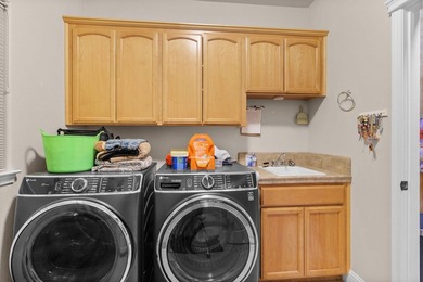 Beautifully maintained home offering the perfect blend of - photo 26