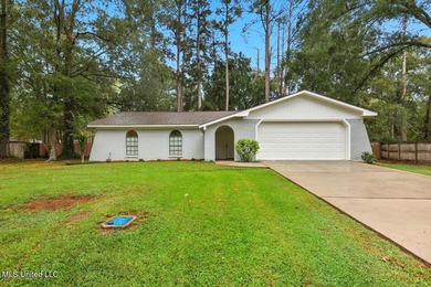 Lake Home For Sale in Brandon, Mississippi