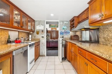 Architecturally significant Lake Vista home on desirable Swan - photo 44