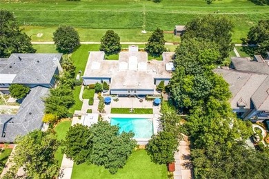 Architecturally significant Lake Vista home on desirable Swan - photo 51
