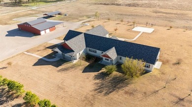 (private lake, pond, creek) Home For Sale in Brookston Texas