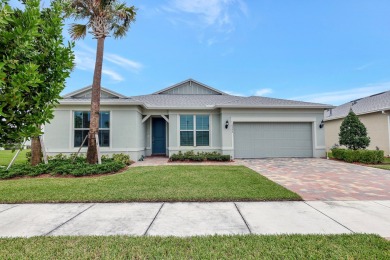 (private lake, pond, creek) Home For Sale in Port Saint Lucie Florida