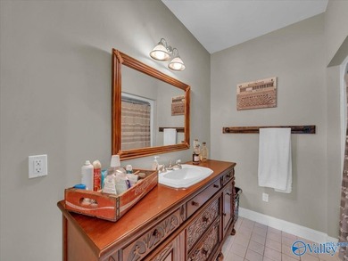 Enjoy the perfect blend of country living and city convenience - photo 20