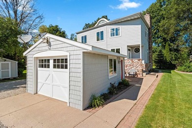Additional listing photo 3