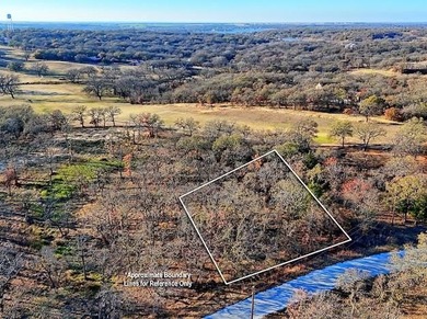 Lake Lot For Sale in Nocona, Texas