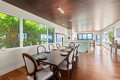 This stunning home is ready for you to live the ultimate Hawaii - photo 8