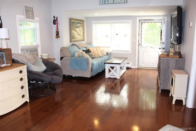 This Charming Home Features A Living Room With Beautiful - photo 5