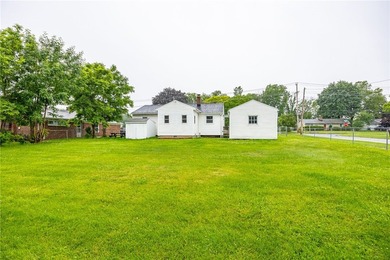 Welcome to 976 Denise Road! A beautifully renovated 3-bedroom, 2 - photo 29