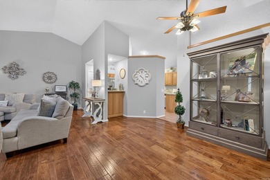 Beautiful Villa Alegre Courts is the perfect location for people - photo 10