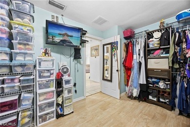 This charming ranch-style home in Cape Coral, Florida, offers - photo 8