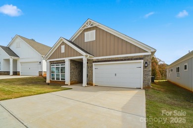 Lake Home For Sale in Sherrills Ford, North Carolina