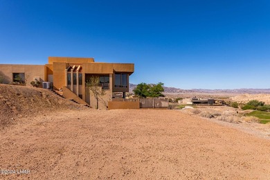 PRICE REDUCTION! THE ULTIMATE HAVASU LIFESTYLE AWAITS! Stop - photo 12