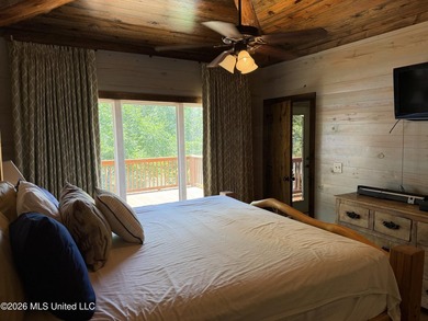 Wolf Lake Cabin! Ample outdoor living areas, decks, docks and - photo 19