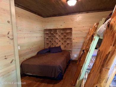 Wolf Lake Cabin! Ample outdoor living areas, decks, docks and - photo 21