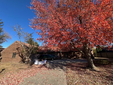 (private lake, pond, creek) Home For Sale in Champaign Illinois