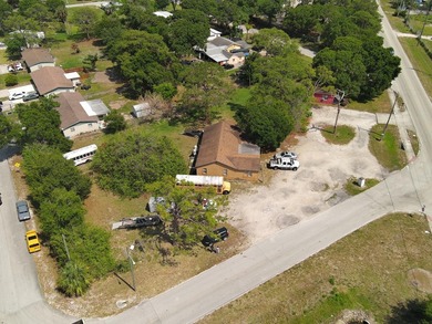 1 acre with 2 homes! Being sold together with 906 Angle road - photo 6