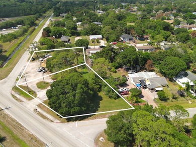 1 acre with 2 homes! Being sold together with 906 Angle road - photo 7