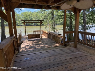 Wolf Lake Cabin! Ample outdoor living areas, decks, docks and - photo 43