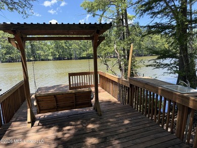 Wolf Lake Cabin! Ample outdoor living areas, decks, docks and - photo 45