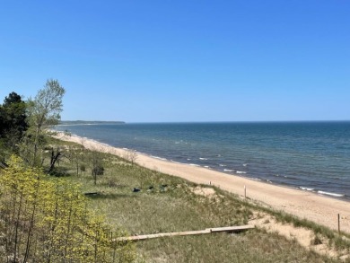 Award winning property on 2.5 wooded acres with Lake Michigan acc - photo 6