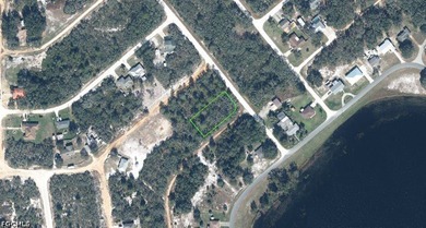 Build your dream home or invest in the future with this great - photo 1