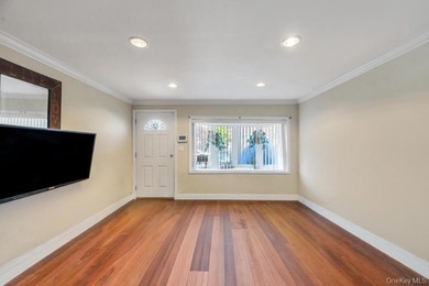 Welcome to 1536 East 51st Street, a beautifully maintained - photo 5
