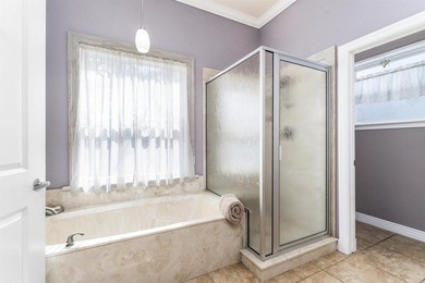 This meticulously maintained split-level home offers 5 bedrooms - photo 15
