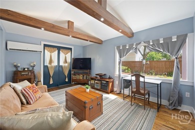 Built in 1910, this classic Transitional American Foursquare - photo 22