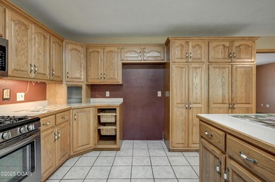 Situated on 10 rolling acres in Newton County, this 6-bedroom, 4 - photo 22