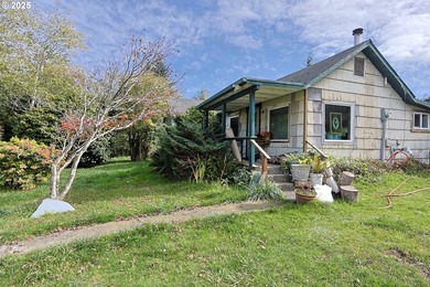 The Shop Steals the Show - But the House Comes Too!Let's be - photo 24