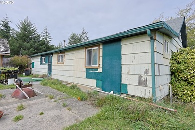 The Shop Steals the Show - But the House Comes Too!Let's be - photo 35