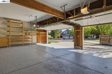 OPEN HOUSE SAT- SUN 1-4PM. East facing house, set on a quiet - photo 38