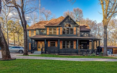 Lake Home For Sale in Pottsboro, Texas