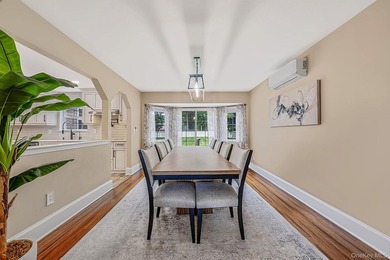 Welcome to this beautifully renovated colonial 4 Bedrooms, 4 - photo 8
